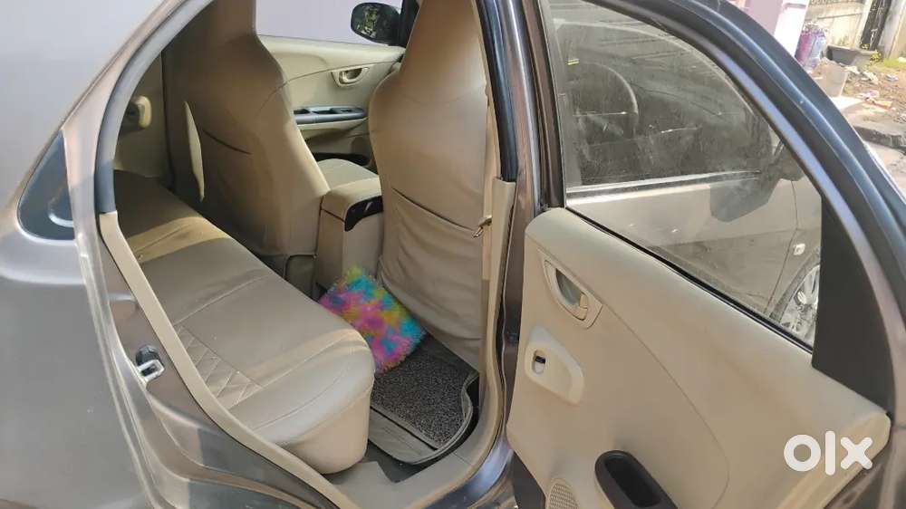 Honda Brio Petrol Mt 2013