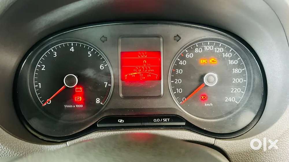 Volkswagen Vento Petrol 2013