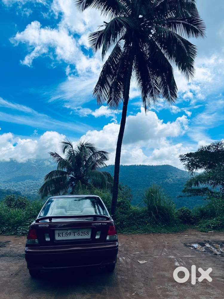 Maruti Suzuki Esteem 2010 Petrol Well Maintained