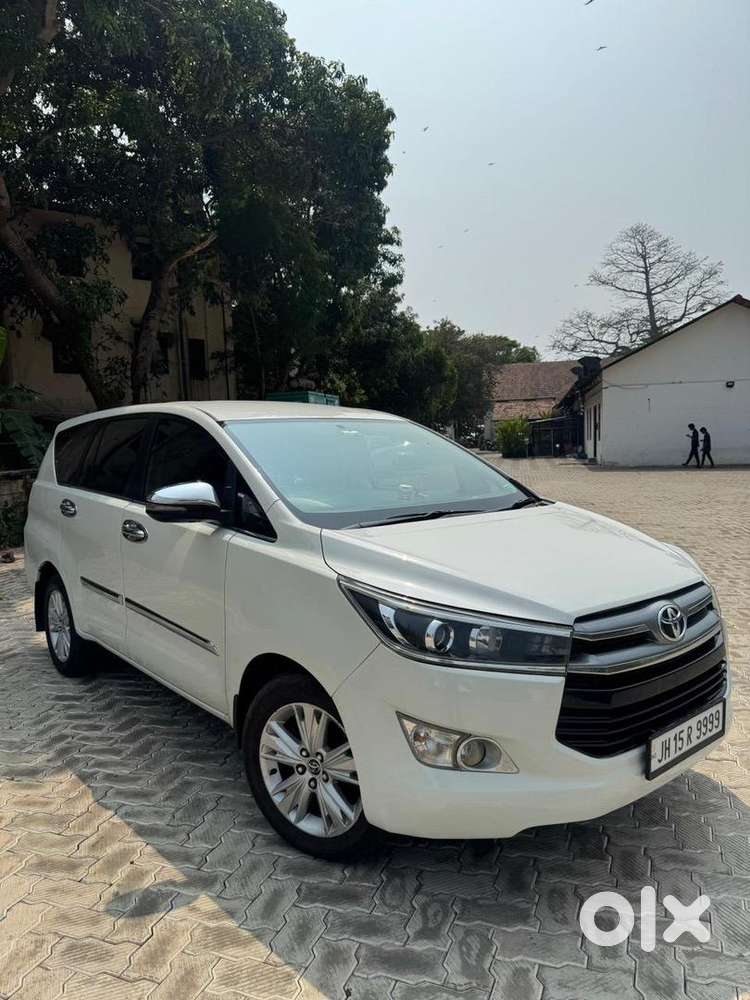 Innova Crysta Z Automatic