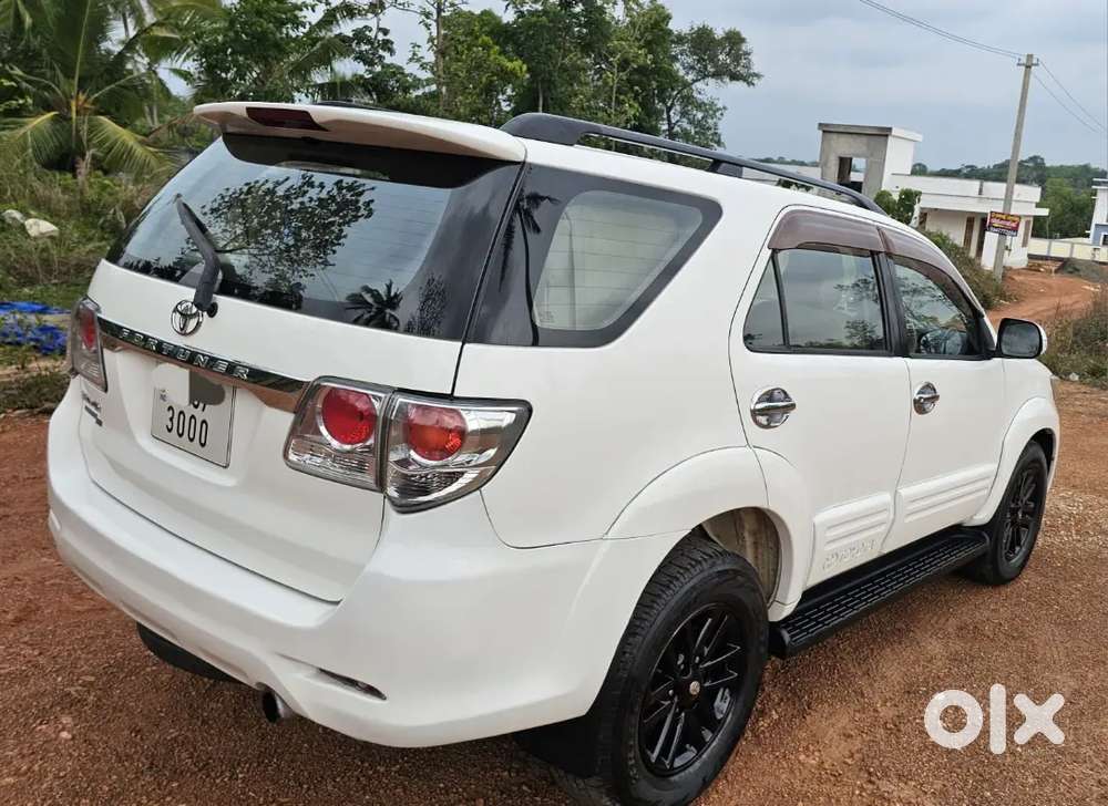 ഒറിജിനൽ കേരള Fortuner (4×4)
Manual Drive
Registration:2014
Km:290000