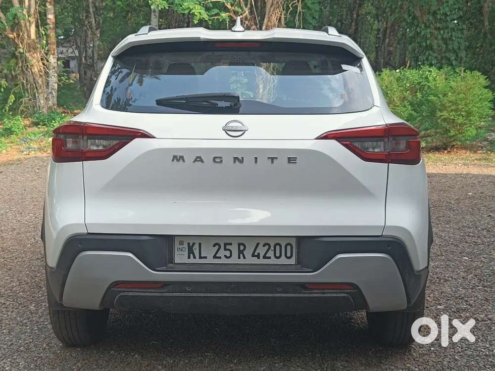Nissan Magnite 2024 Petrol Well Maintained