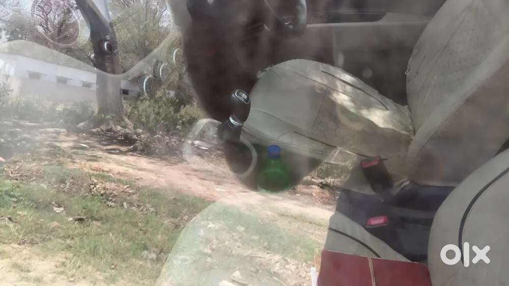 Bahut Badhiya Gadi Hai Par Mughe Paise Ki Jarurat Hai