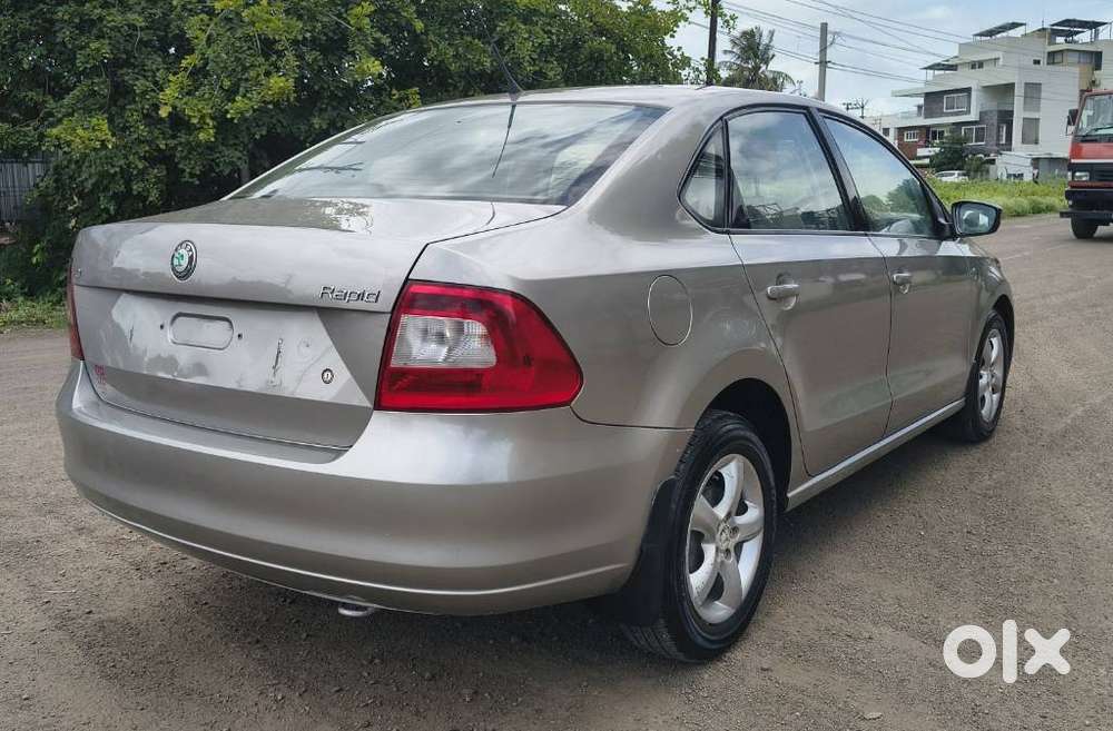 Skoda Rapid 1.5 Tdi At Elegance Plus, 2012, Diesel