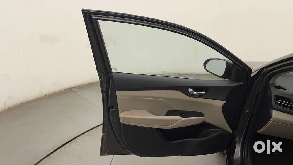 Hyundai Verna 1.5 Mpi Mt Sx (o), 2020, Petrol