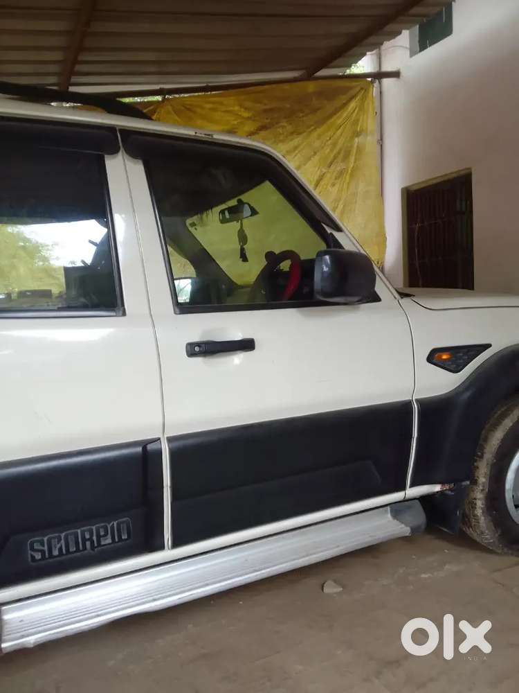 Mahindra Scorpio 2017 Diesel 150000 Km Driven