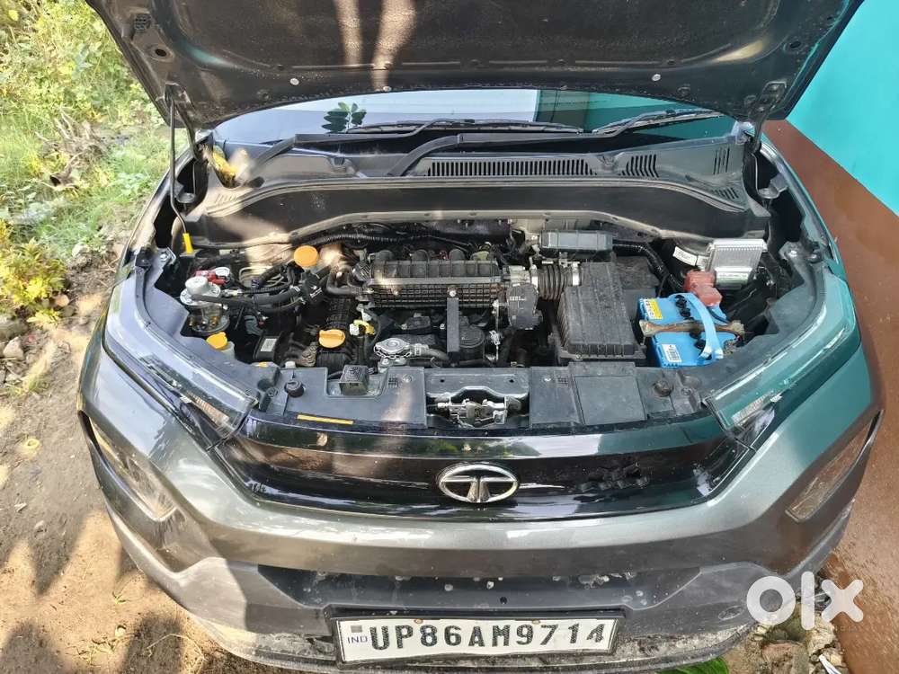 Tata Punch Adv 1.2p Mt Rt Bs6 Revotron 2024