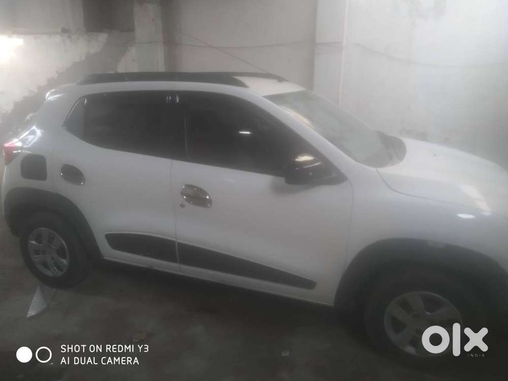 Kwid Rxt 4 Power Window , Good Canditian , Company Fitted Music System