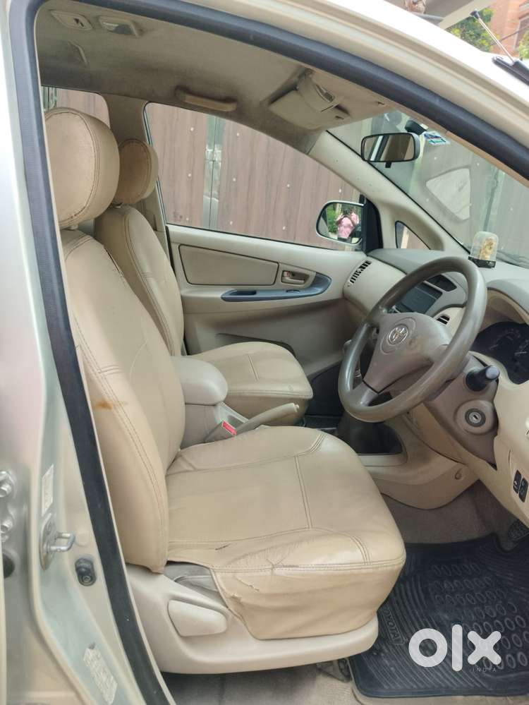 Toyota Innova 2.5 G4 Diesel 7-seater, 2007, Diesel