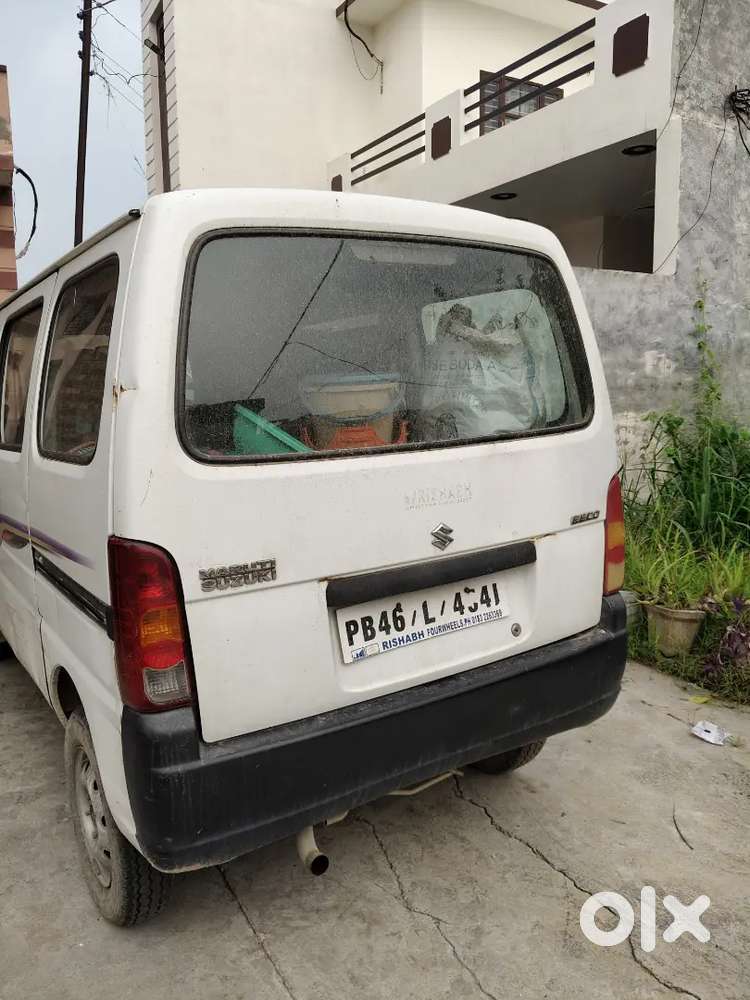 Maruti Suzuki Eeco 2011