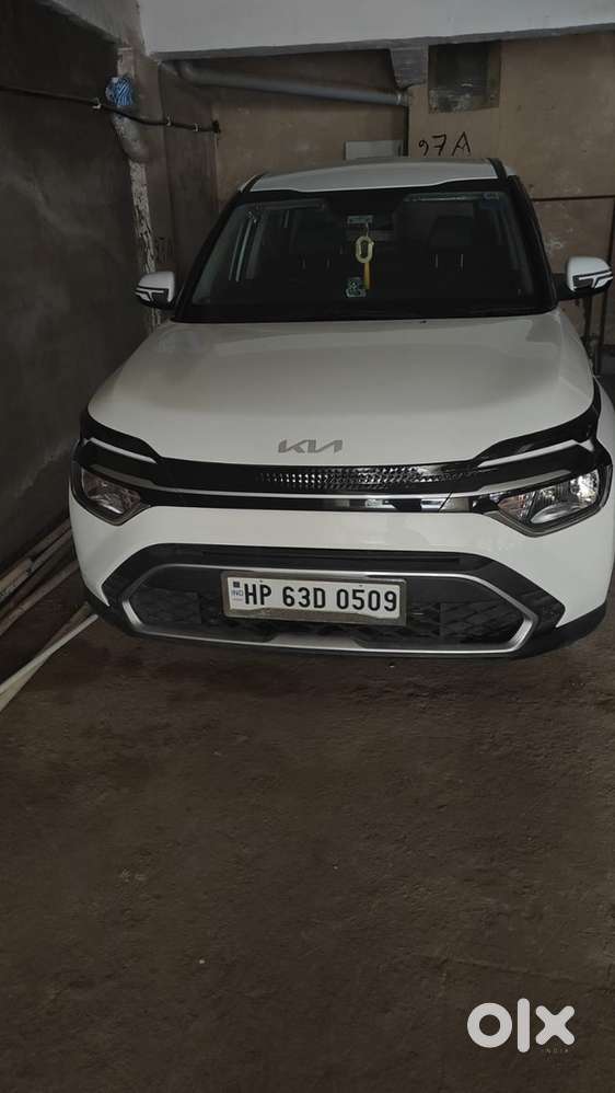 Kia Carens Petrol Manual 2024