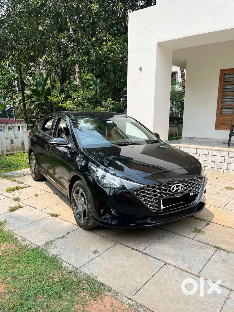 Hyundai Verna 1.5 E 2022