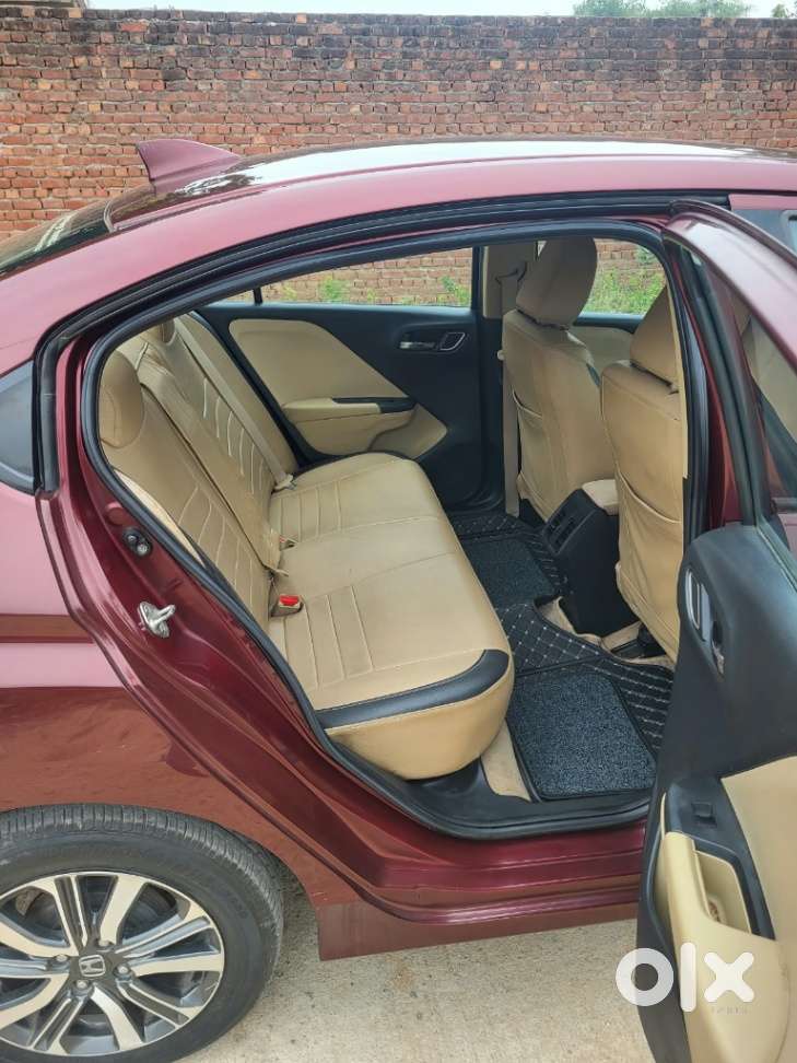 Honda City I-vtec V, 2018, Petrol