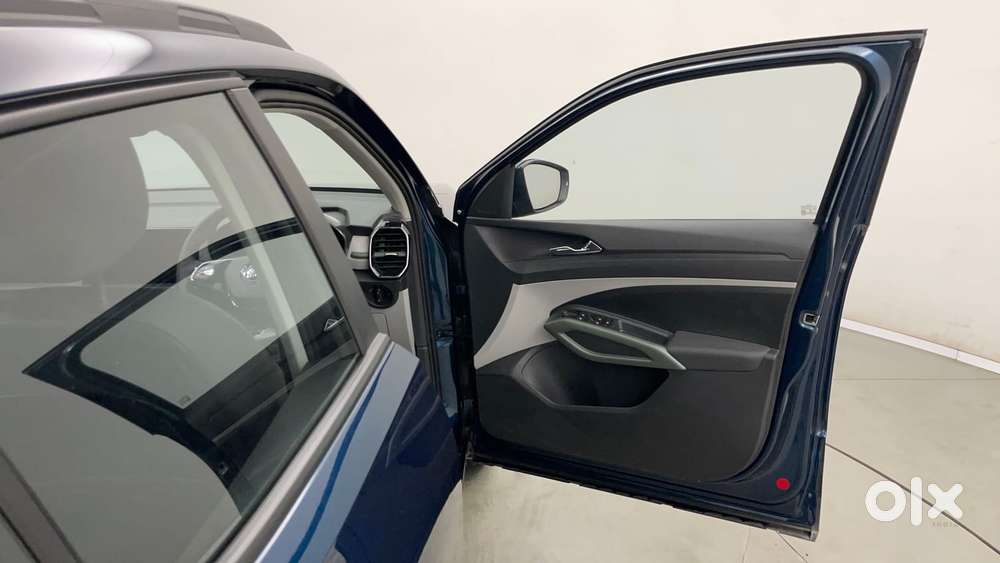 Skoda Kylaq Prestige, 2025, Petrol