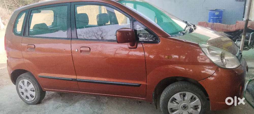 Maruti Suzuki Zen Estilo 2010