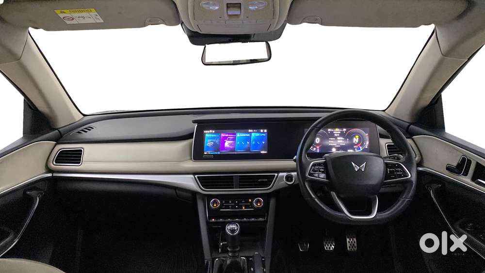 Mahindra Xuv700 2.2 Ax 7 Diesel Mt Str, 2022, Diesel