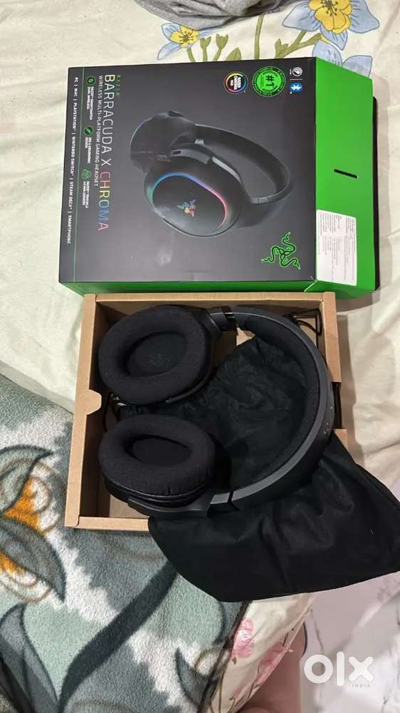 Razer barracuda x chroma (brand new)