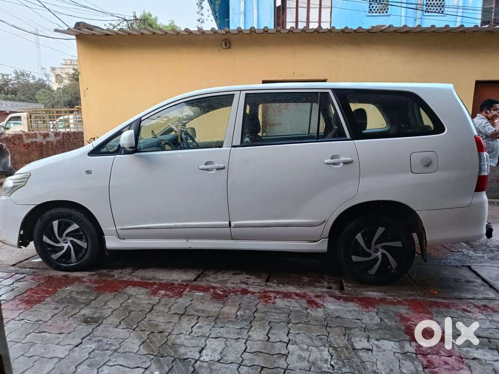 Toyota Innova 2.5 Z Diesel 7 Seater, 2015, Diesel