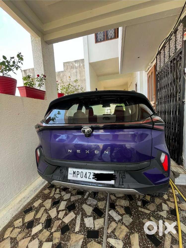 Tata Nexon 2024 Petrol Top Model 9000 Km Driven