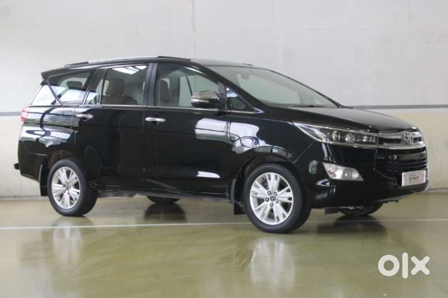 Toyota Innova Crysta 2.8 Z, 2016, Diesel