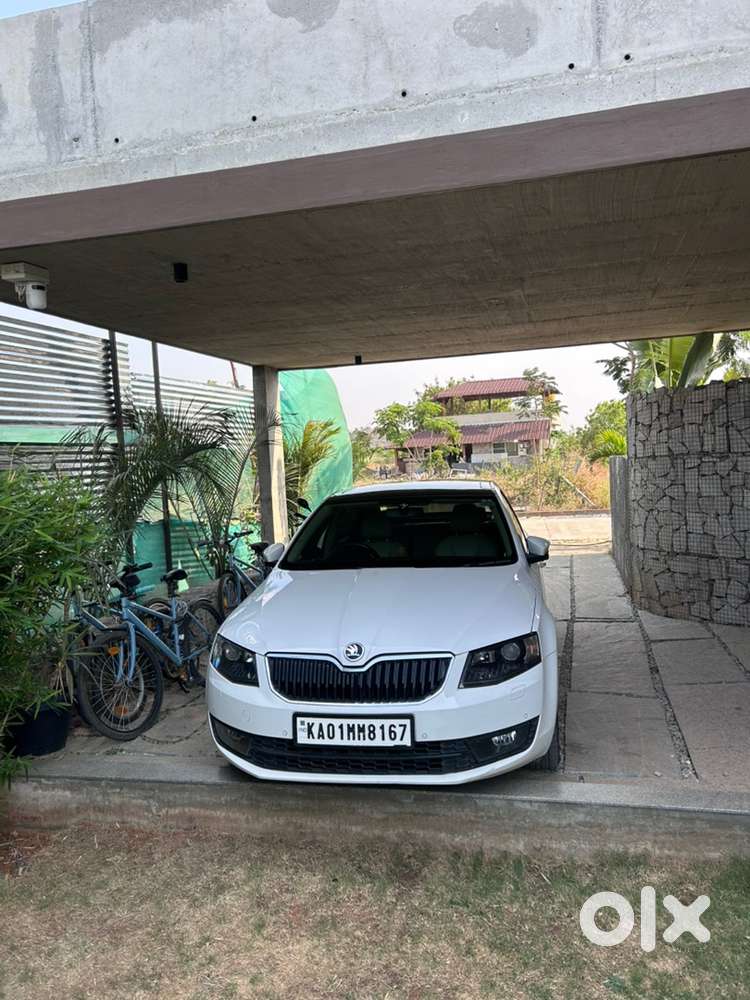 2015 Skoda Octavia Diesel At