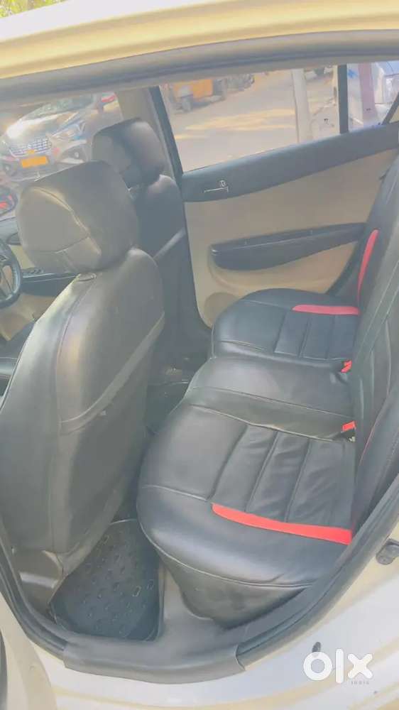 Hyundai I20 2012 Petrol 90000 Km Driven