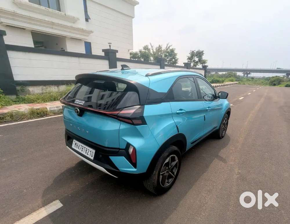 Tata Nexon 2024 Revotron Petrol