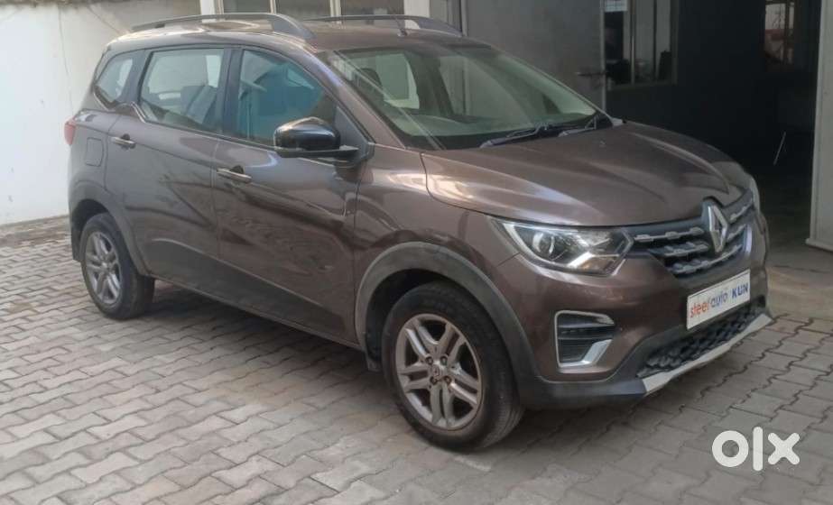Renault Triber Rxz, 2022, Petrol