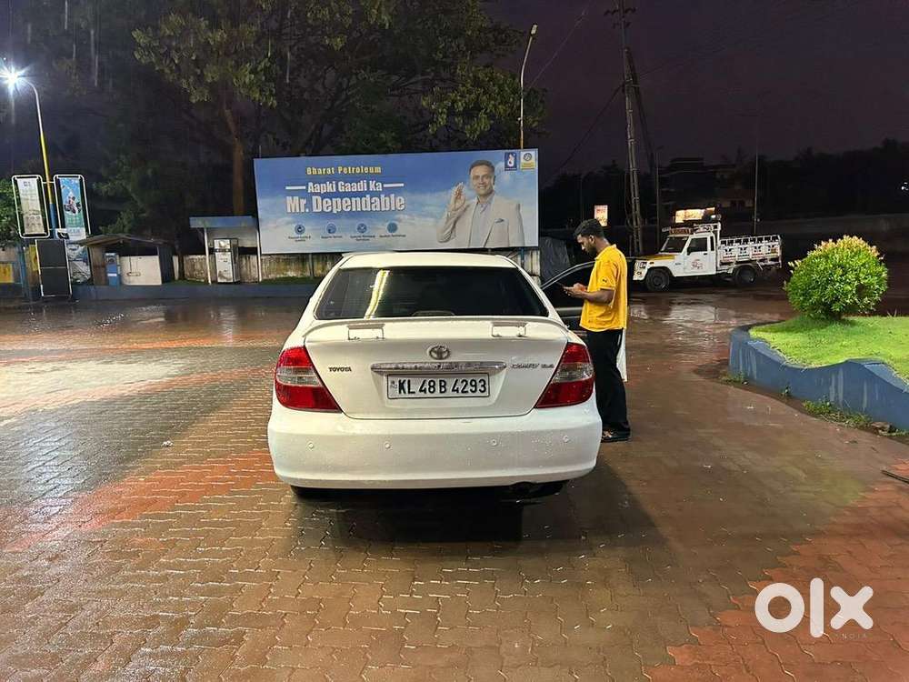 Toyota Camry 2005 Petrol Well Maintained