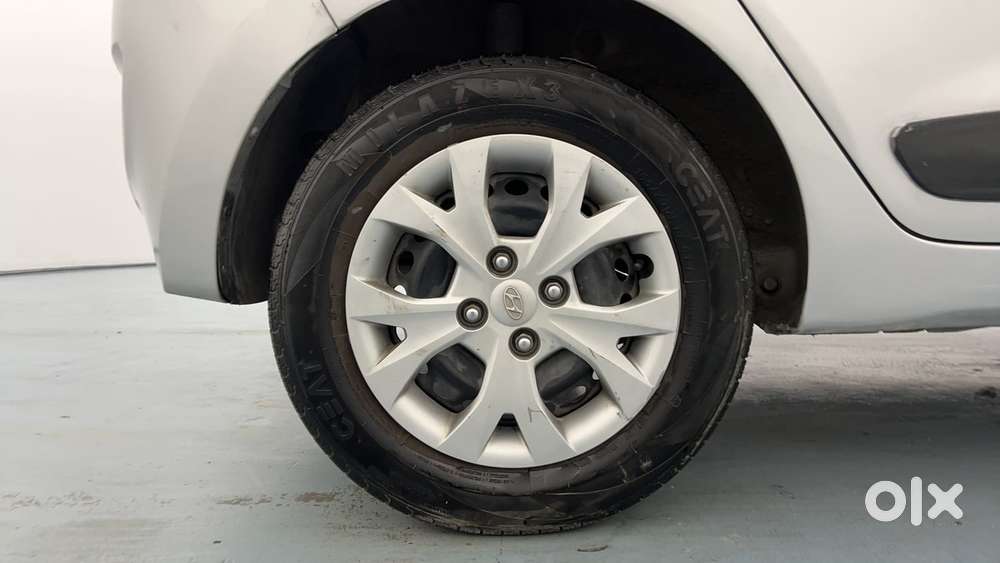 Hyundai Grand I10 1.2 Kappa Sportz, 2015, Petrol
