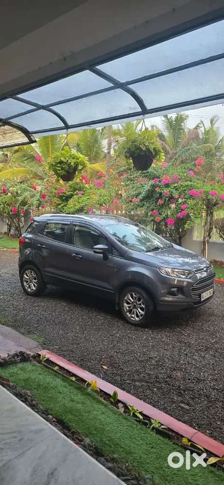 Ford Ecosport 2015 Petrol 81000 Km Driven