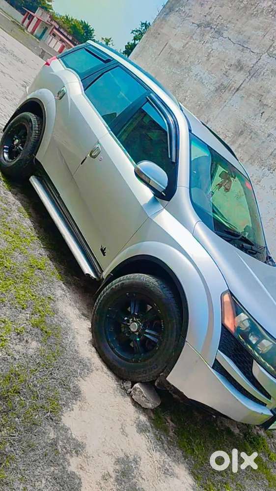 Mahindra Xuv500 2014 Diesel 100000 Km Driven
