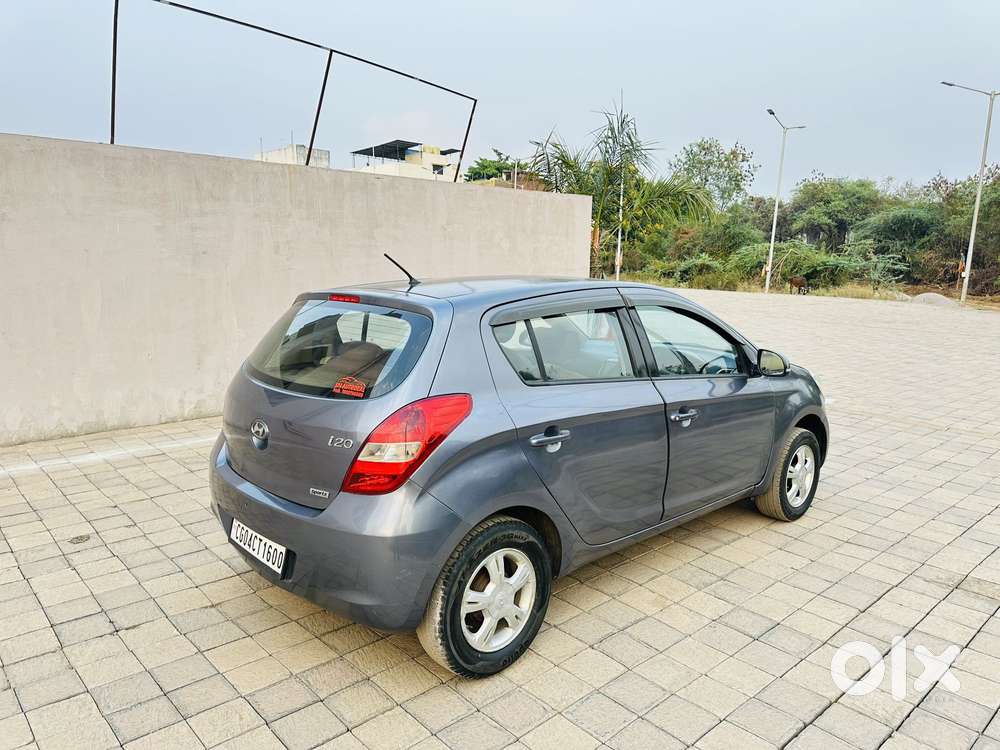 Hyundai I20 Sportz 1.2 Bs-iv, 2011, Petrol