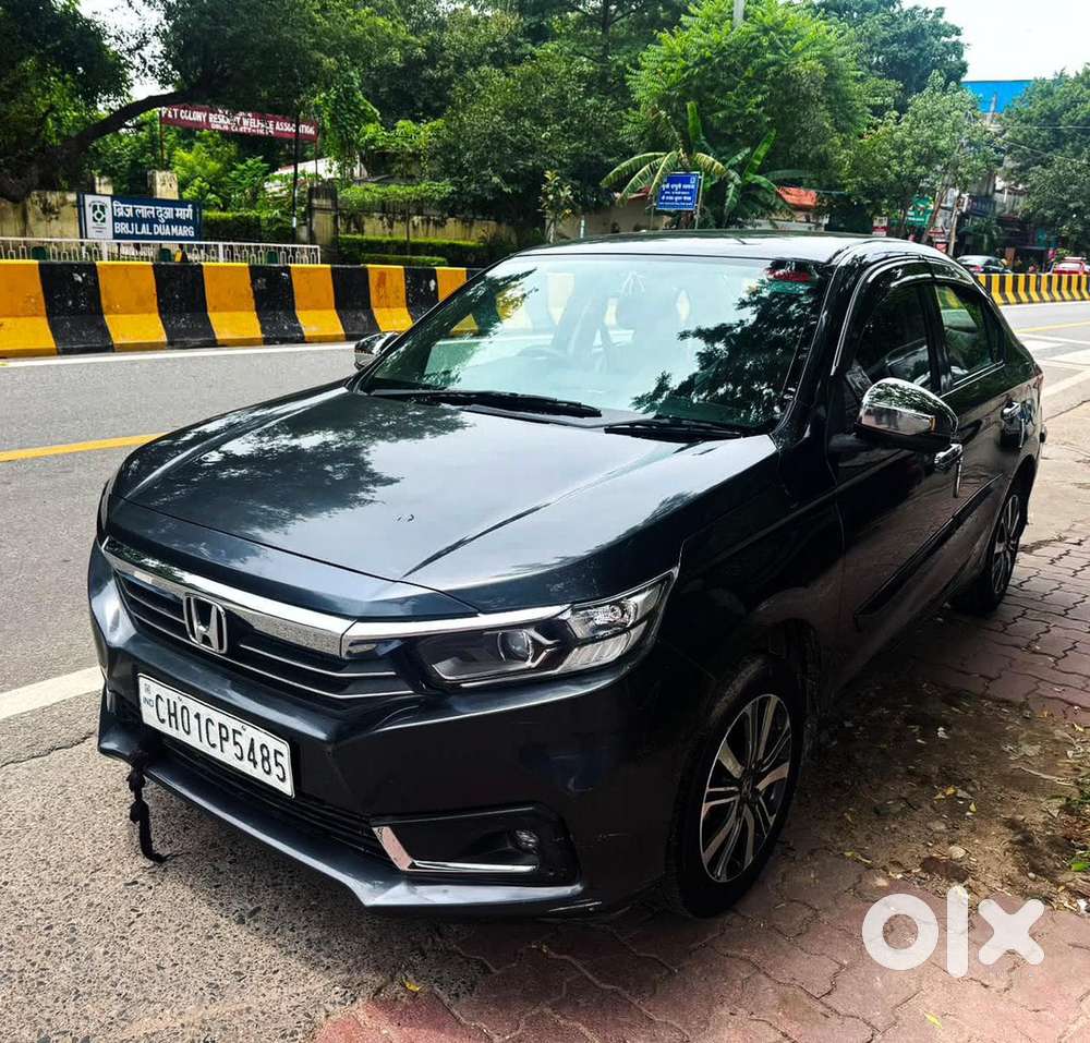 Honda Amaze 2023 Petrol Automatic Top Model 1st Owner