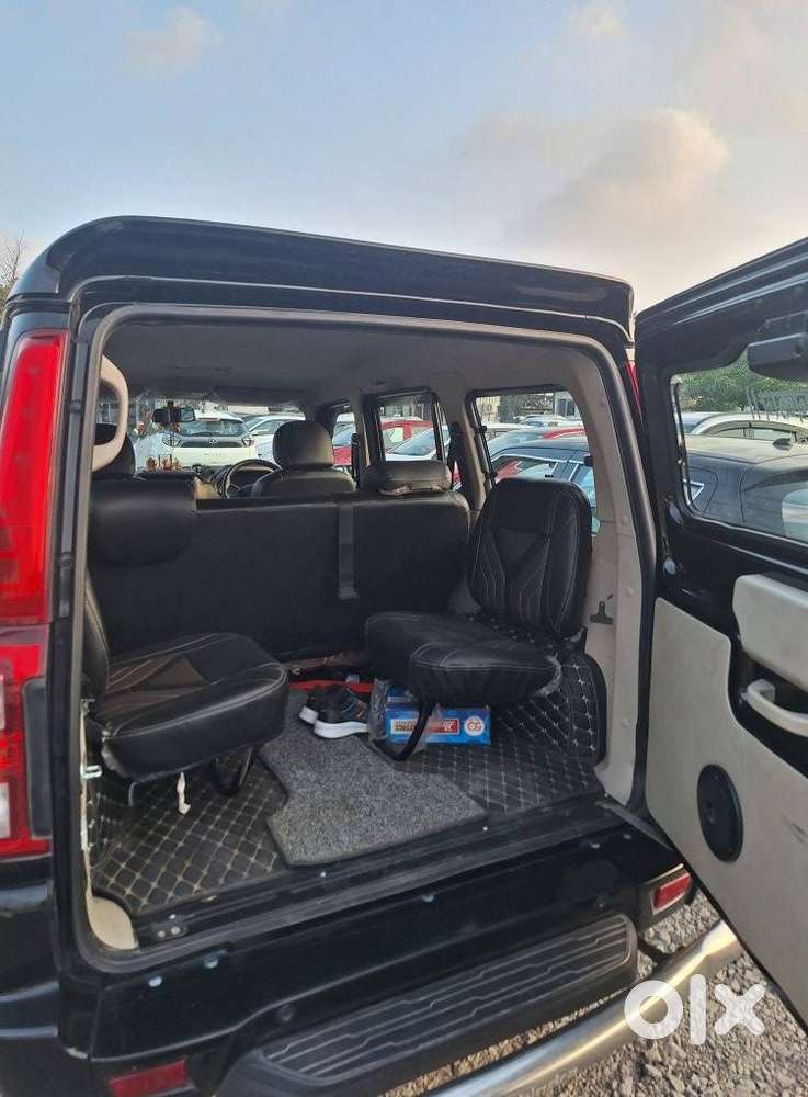 Mahindra Scorpio Classic 2.2 S 11 Mt 7 Str, 2024, Diesel