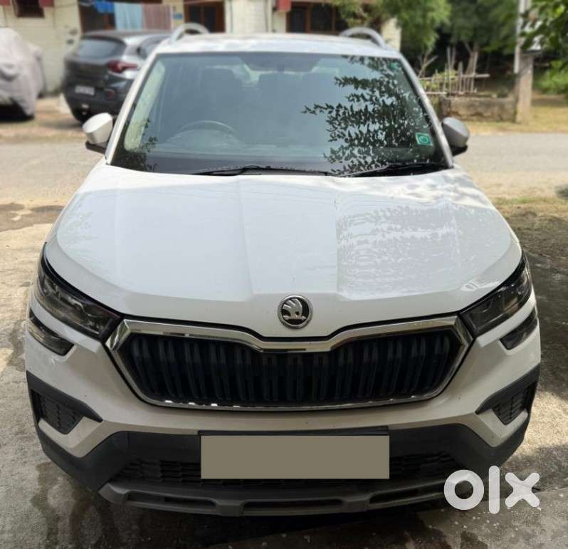 Skoda Kushaq 1.0 Tsi Ambition At, 2023, Petrol