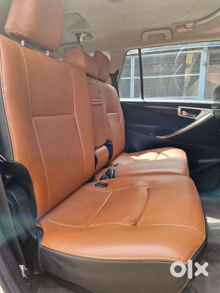 Toyota Innova Crysta 2.4 V 7 STR, 2018, Diesel