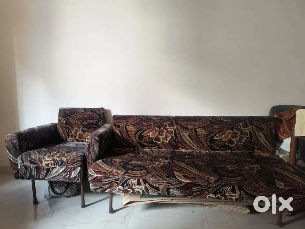 1+1+3 sofa for sale