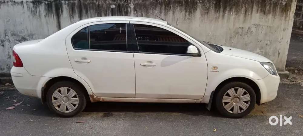 Ford Fiesta 2009 Diesel 80000 Km Driven Stock Condition New Tyres