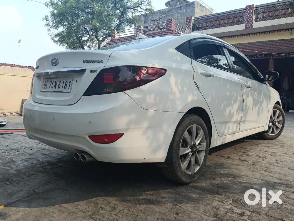 Hyundai Verna 2012 Petrol 56400 Km Driven