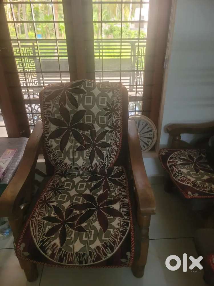 Wooden sofa set