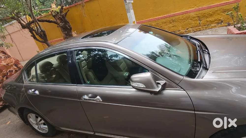 Honda Accord 2011 Petrol 160000 Km Doctor Driven