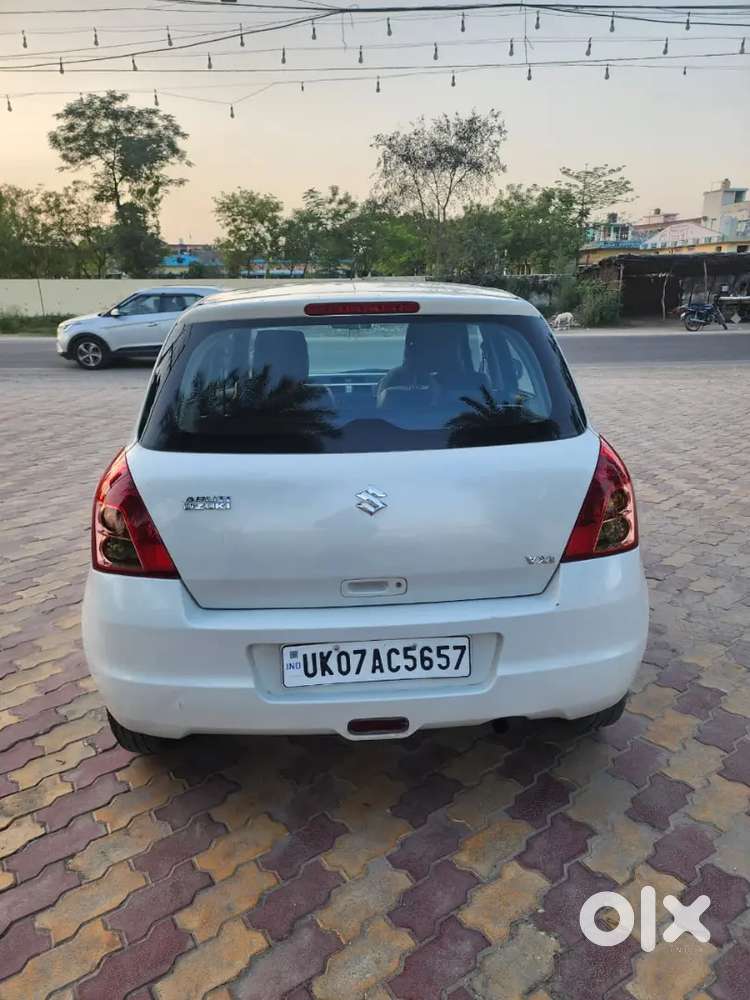 Maruti Suzuki Swift 2011 Petrol 71500 Km Driven