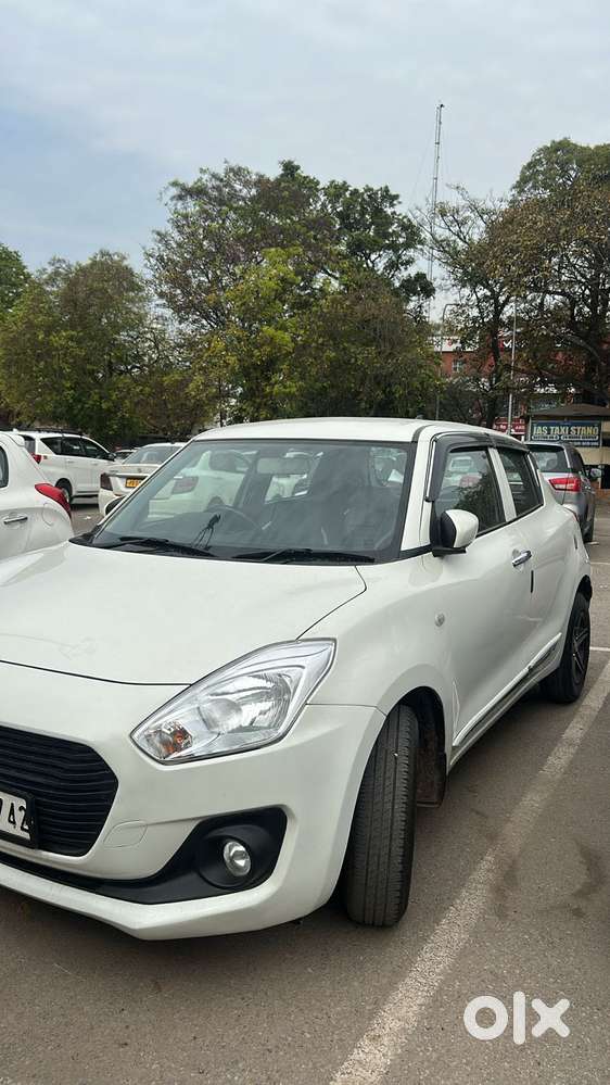 Maruti Suzuki Swift Lxi Option, 2019, Petrol