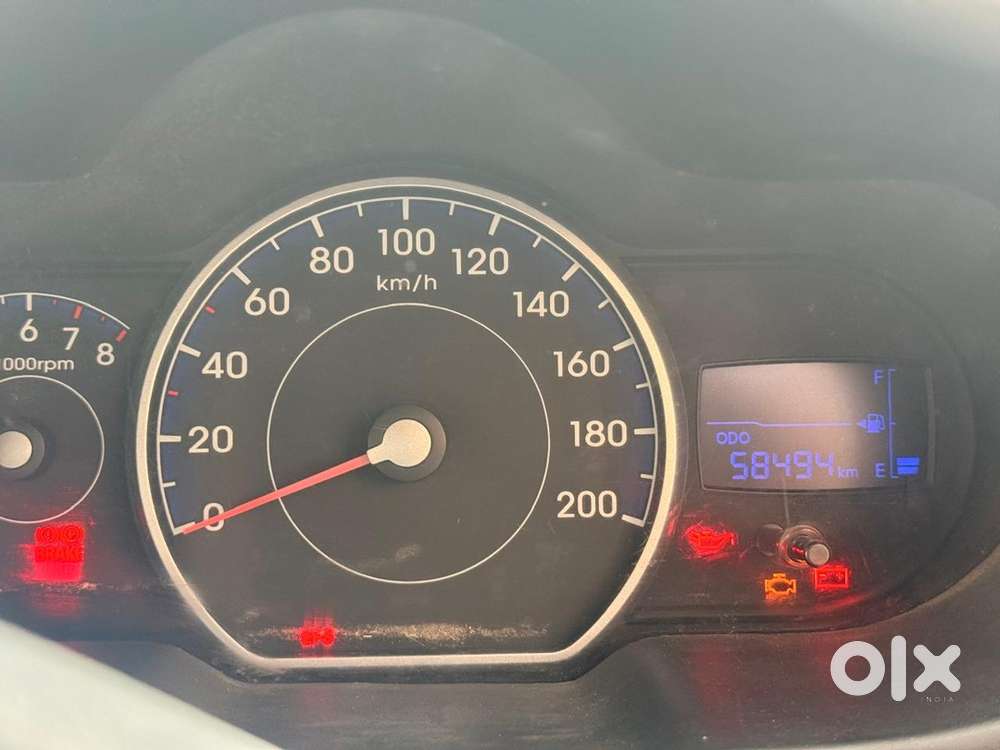 Hyundai I10 Petrol Manual 2013