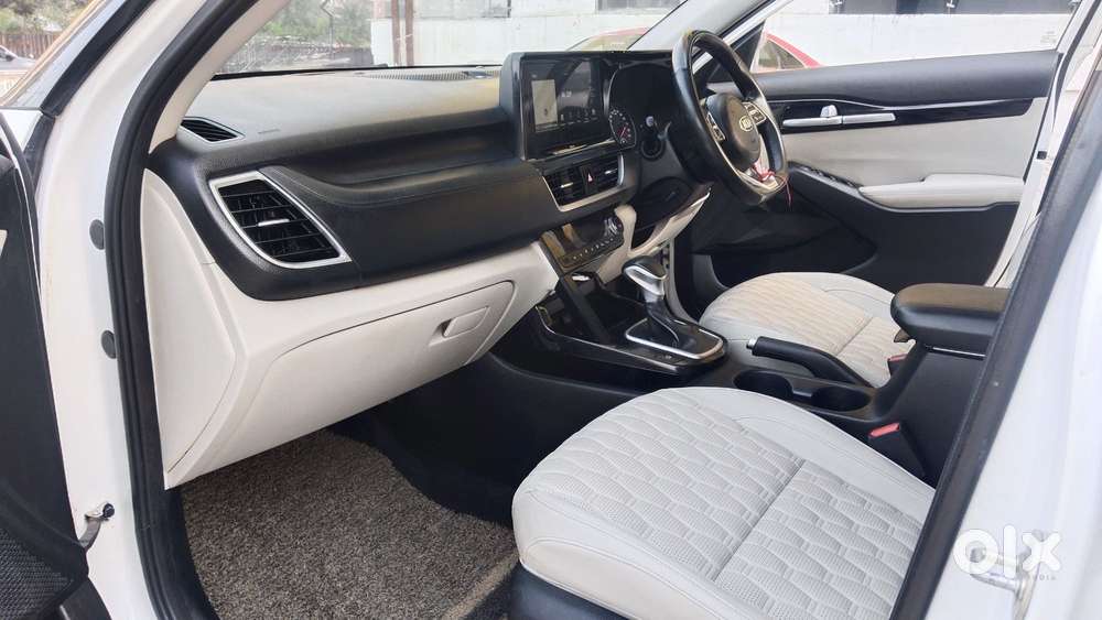 Kia Seltos 1.5 Htx+ Petrol At, 2019, Petrol