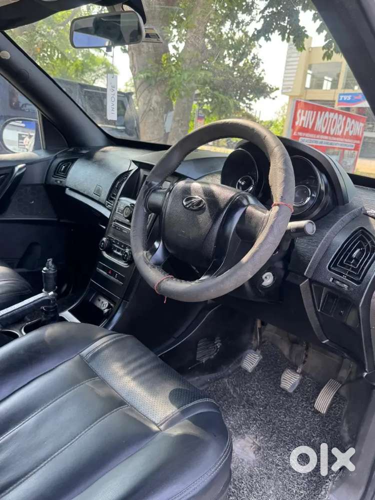 Mahindra Xuv500 2.2 W7 2020