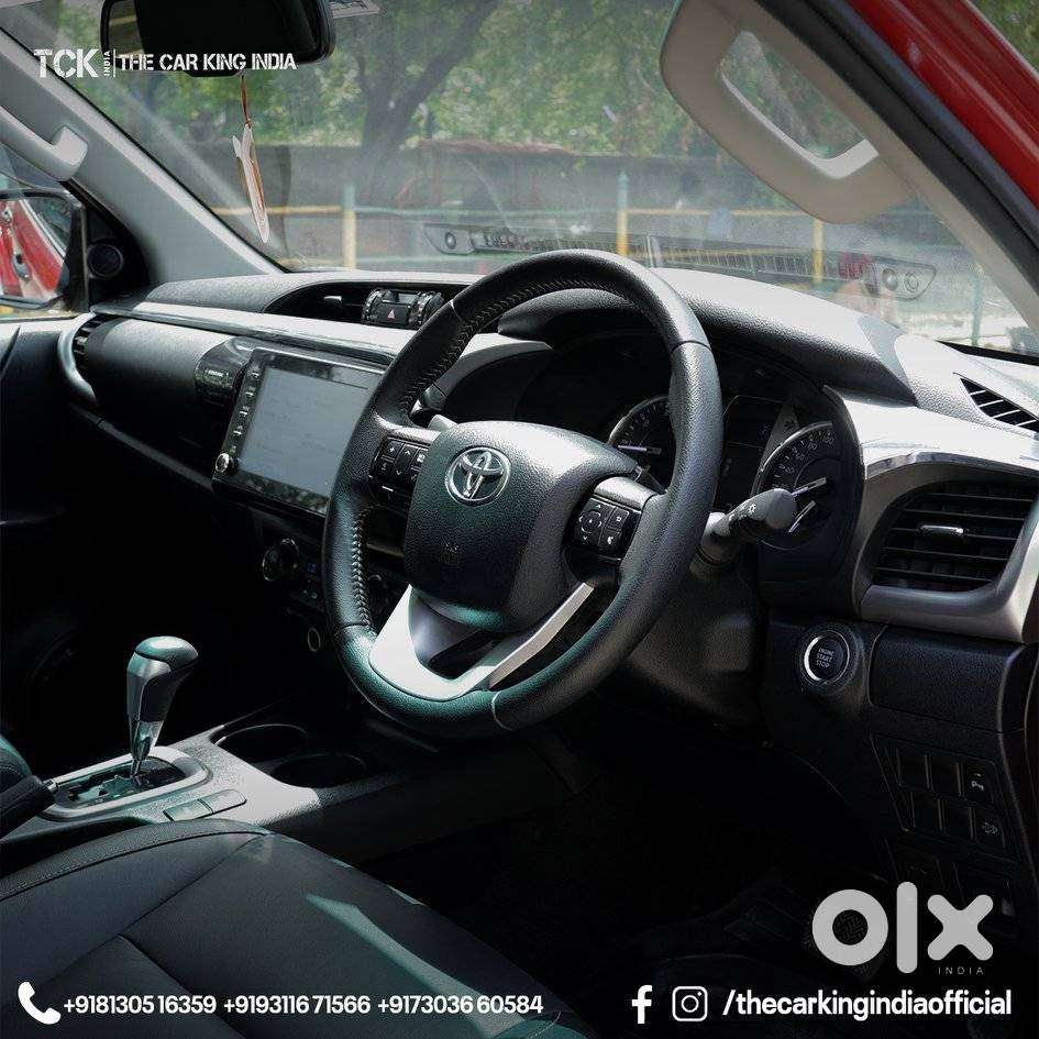 Toyota Innova Hycross 2.0 Zx (o) Hybrid 7 Str, 2025, Petrol