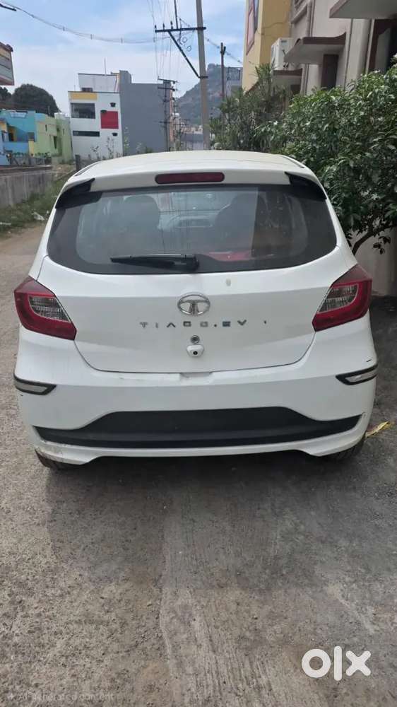 Tata Tiago Ev 2023 Electric Well Maintained