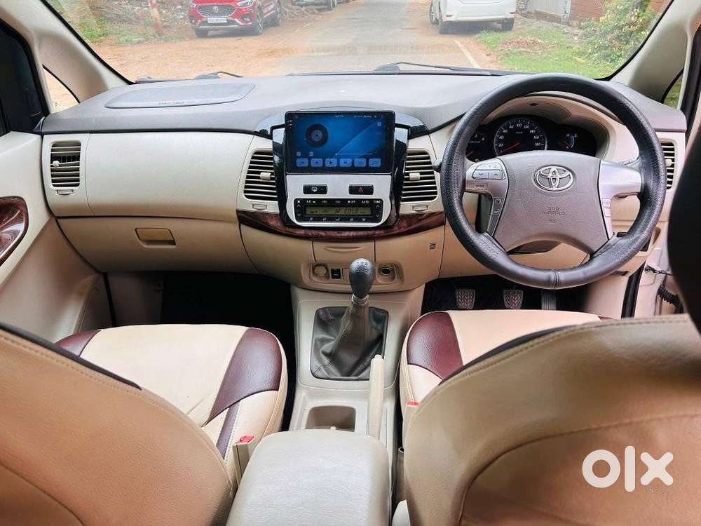 Toyota Innova 2.5 V 7 Str, 2014, Diesel
